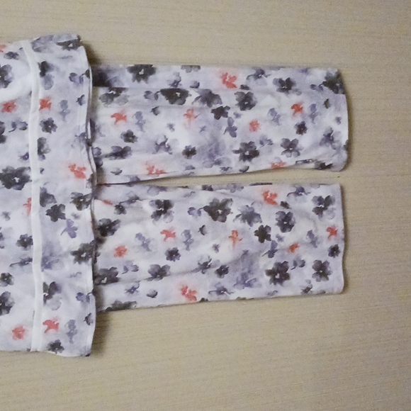 Simply vera Wang pajama set Nwts - Picture 2 of 9